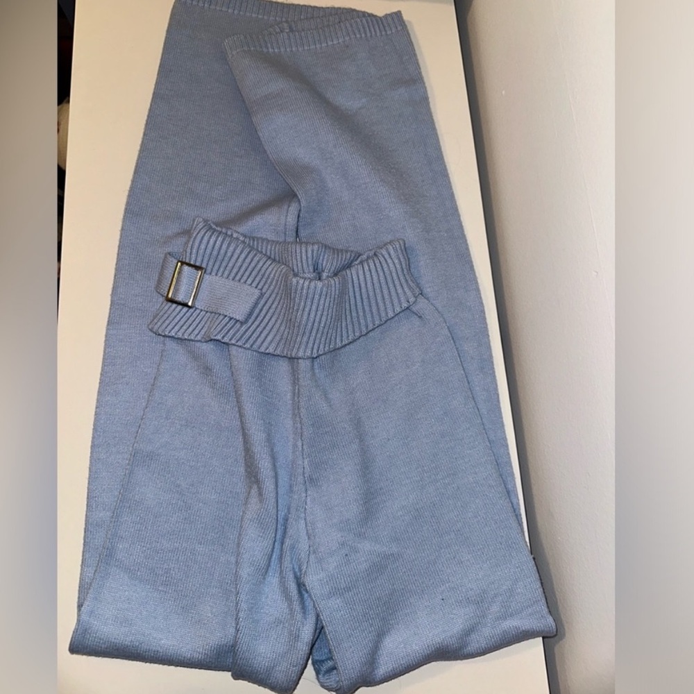 NWOT Soft Blue Belt Flare Sweatpants - Picture 4 of 5